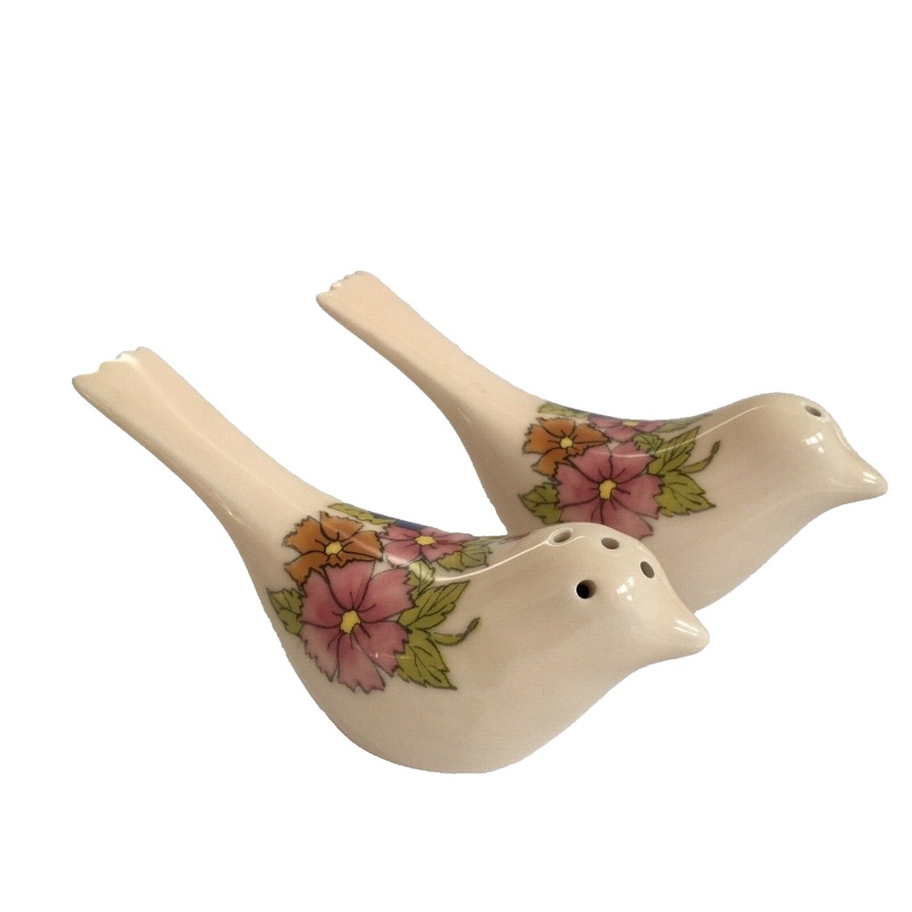 Birds Vintage Ceramic Salt & Pepper Shakers Floral Pattern 5 1/2" Long - Picture 3 of 7
